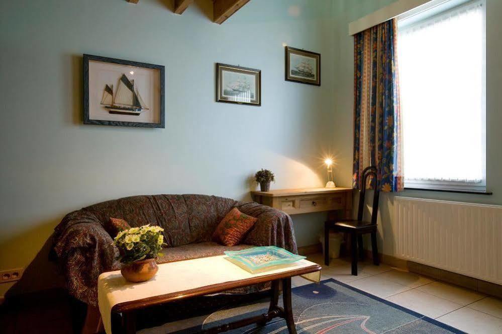 Hotel - B&B Elementum Kortrijk Buitenkant foto